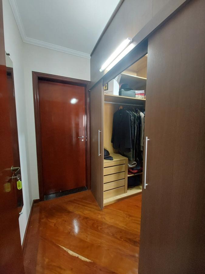 Casa de Condomínio para alugar com 4 quartos, 780m² - Foto 13