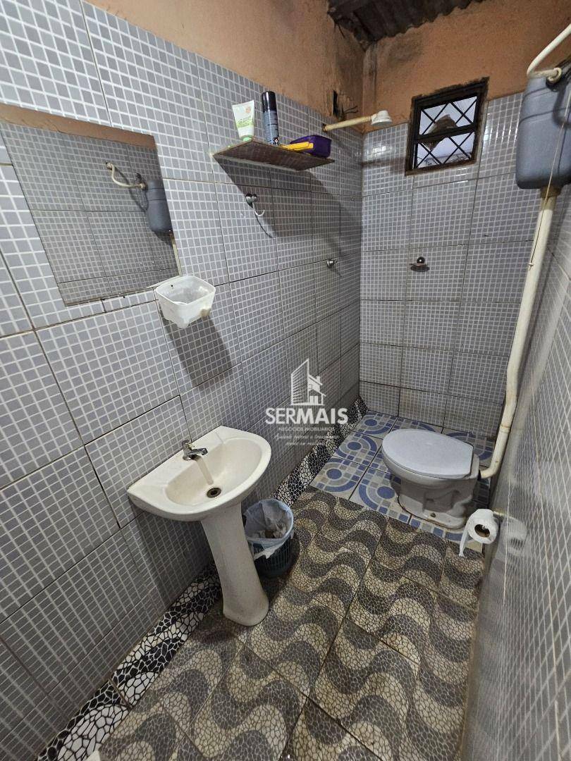 Casa para alugar com 3 quartos, 156m² - Foto 13