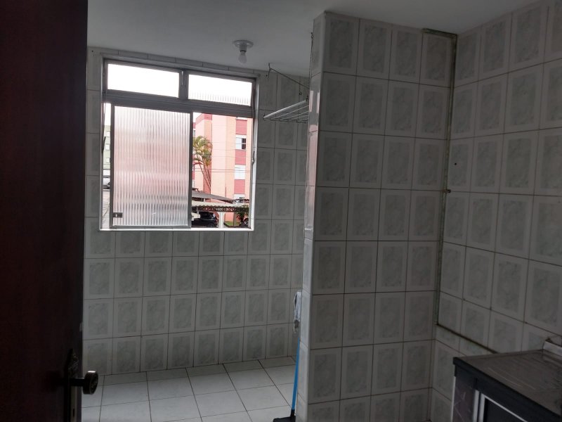 Apartamento à venda com 2 quartos, 47m² - Foto 14