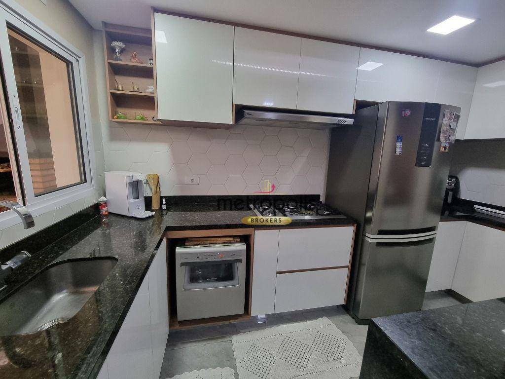 Sobrado à venda com 3 quartos, 225m² - Foto 17