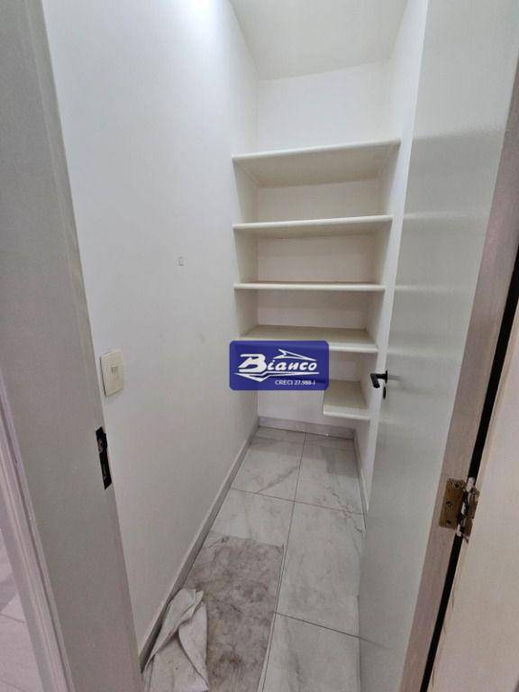 Apartamento à venda com 3 quartos, 130m² - Foto 16