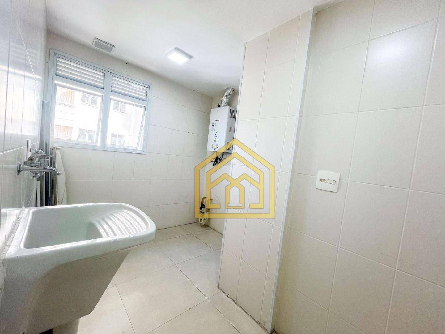 Apartamento à venda com 3 quartos, 128m² - Foto 17