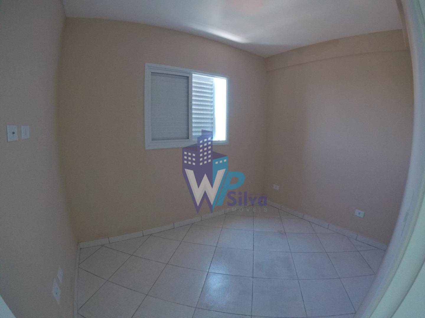 Apartamento à venda com 2 quartos, 40m² - Foto 10