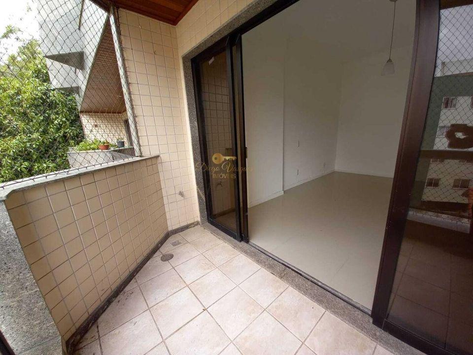 Apartamento à venda com 2 quartos, 100m² - Foto 9