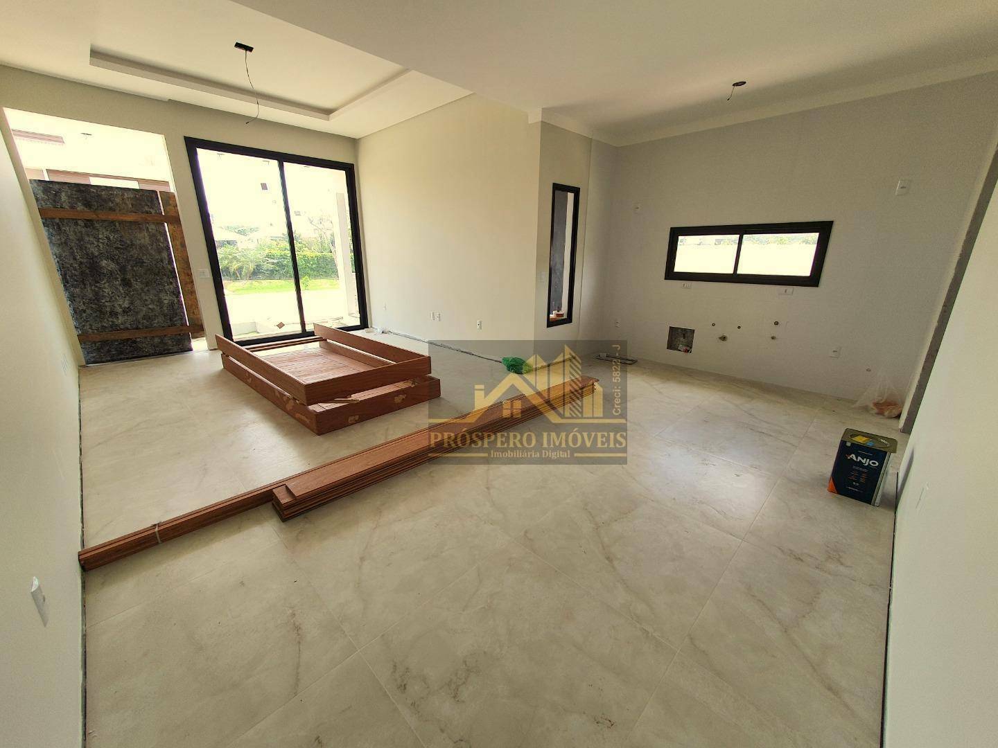 Casa à venda com 3 quartos, 130m² - Foto 10