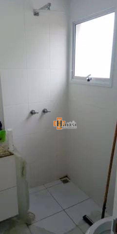 Apartamento à venda com 2 quartos, 72m² - Foto 10