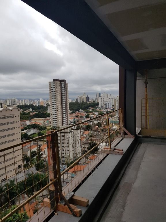 Apartamento à venda com 3 quartos, 140m² - Foto 7