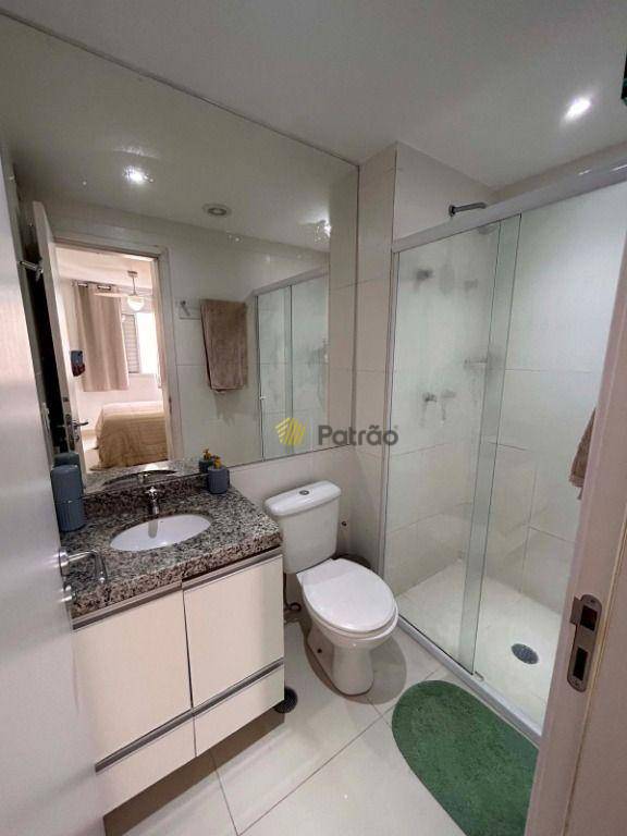 Apartamento à venda com 2 quartos, 67m² - Foto 30