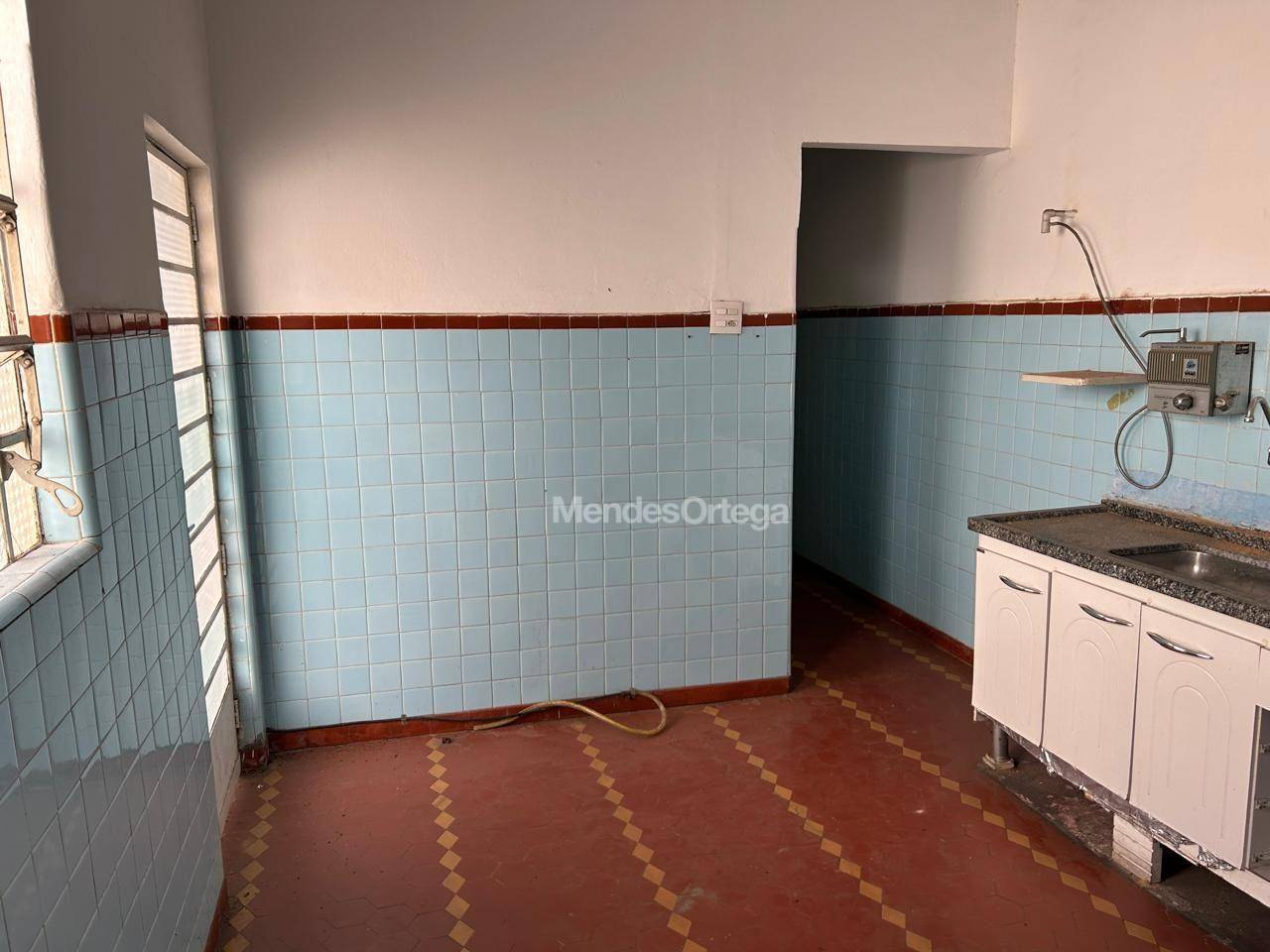 Casa à venda com 2 quartos, 90m² - Foto 10