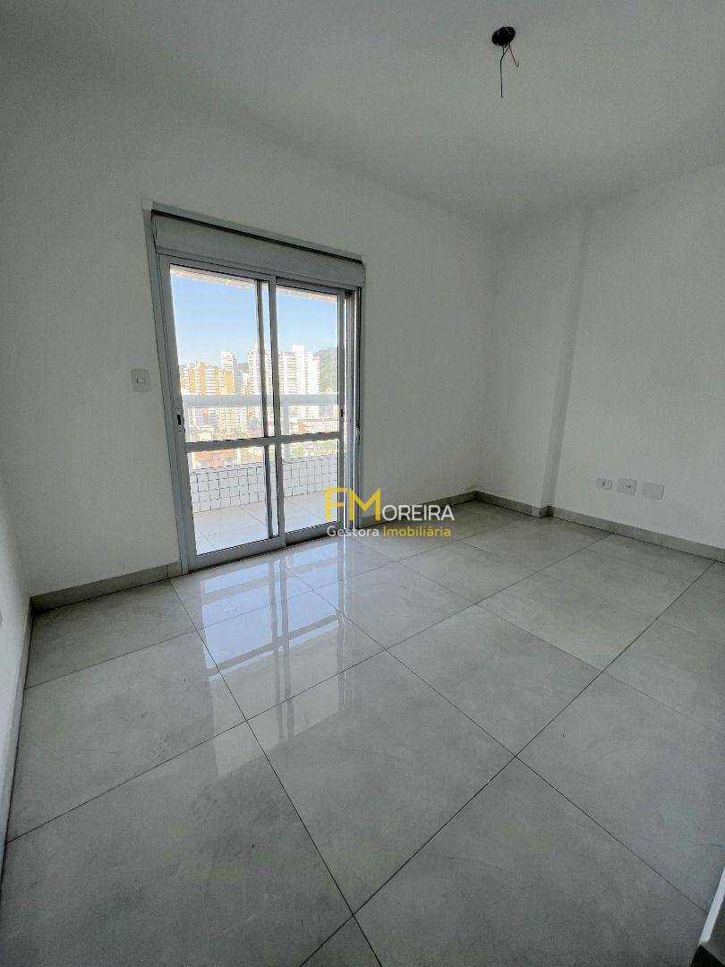 Apartamento à venda com 3 quartos, 134m² - Foto 9