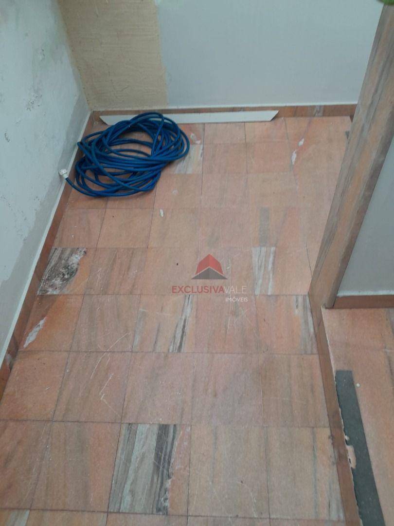 Casa à venda com 4 quartos, 585m² - Foto 27