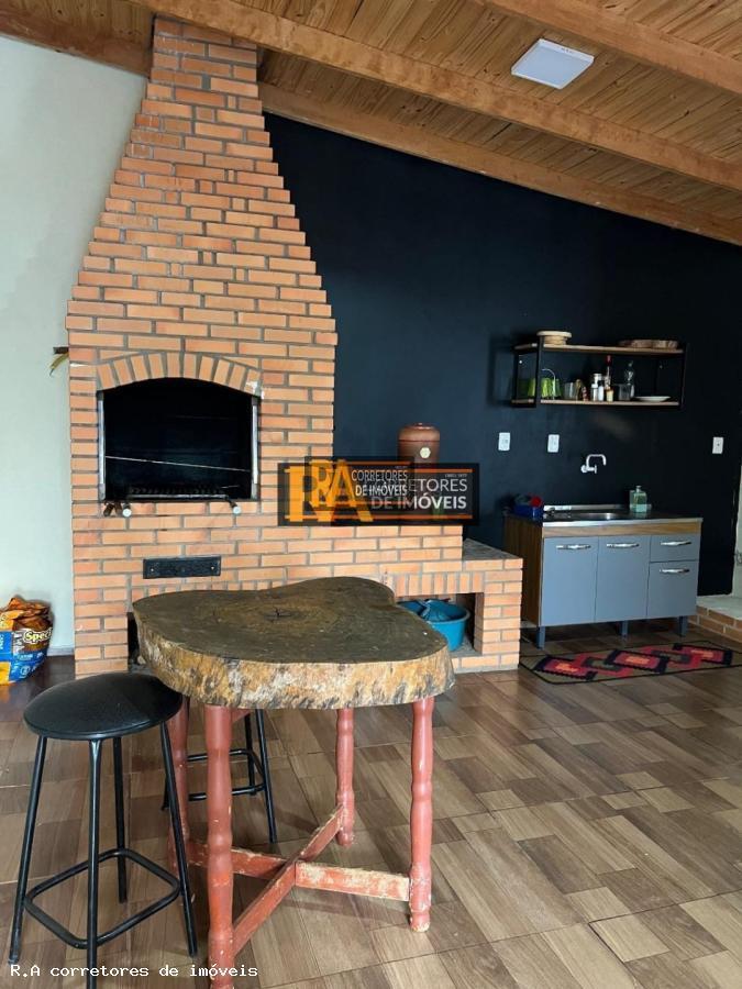 Casa à venda com 1 quarto, 300m² - Foto 15