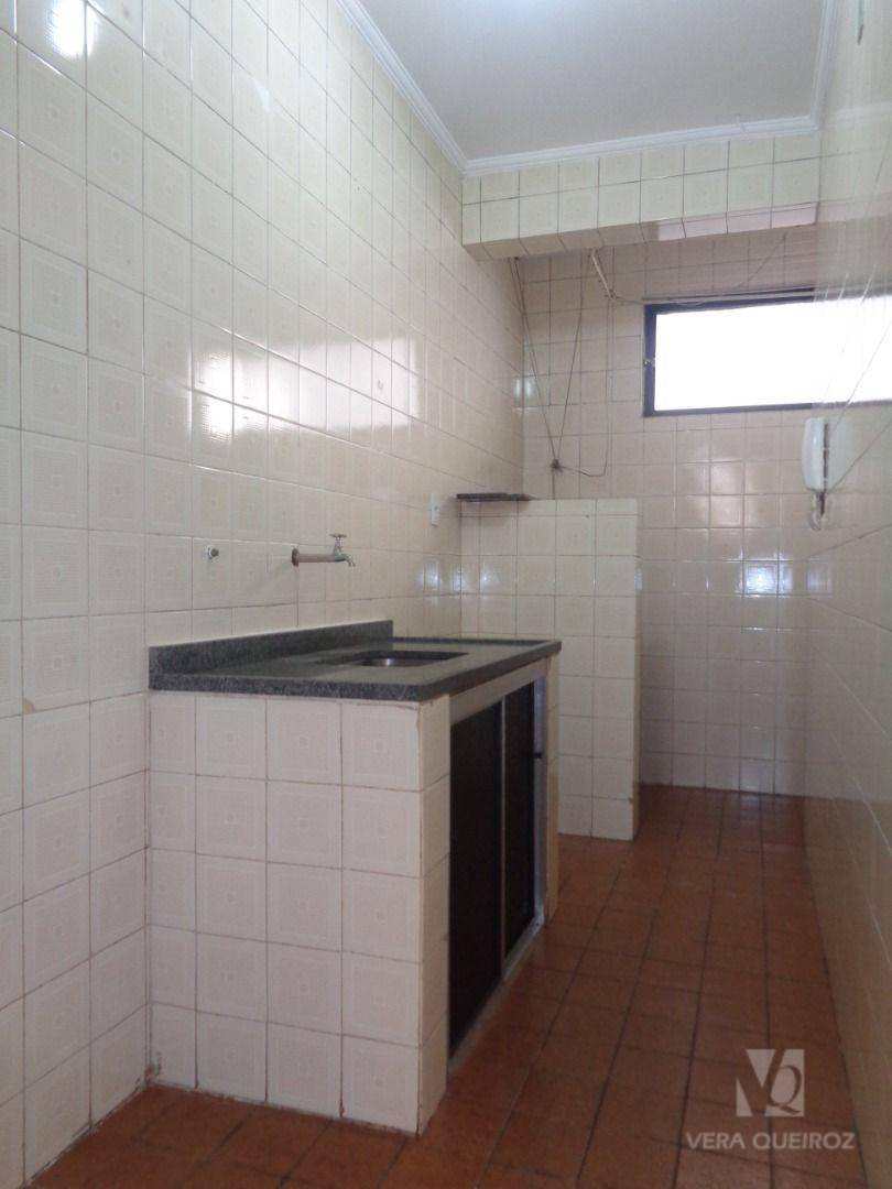 Apartamento para alugar com 1 quarto, 37m² - Foto 8