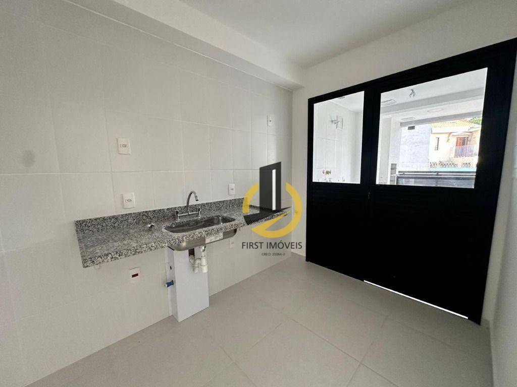 Apartamento à venda com 3 quartos, 101m² - Foto 2