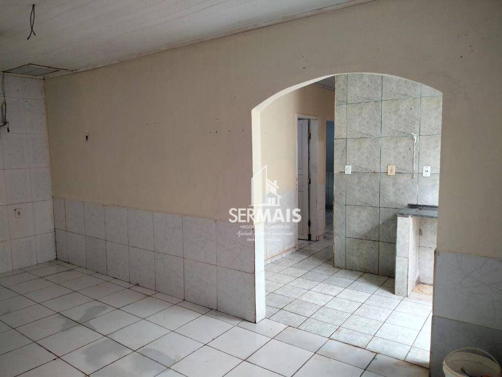 Casa à venda com 3 quartos, 250m² - Foto 6