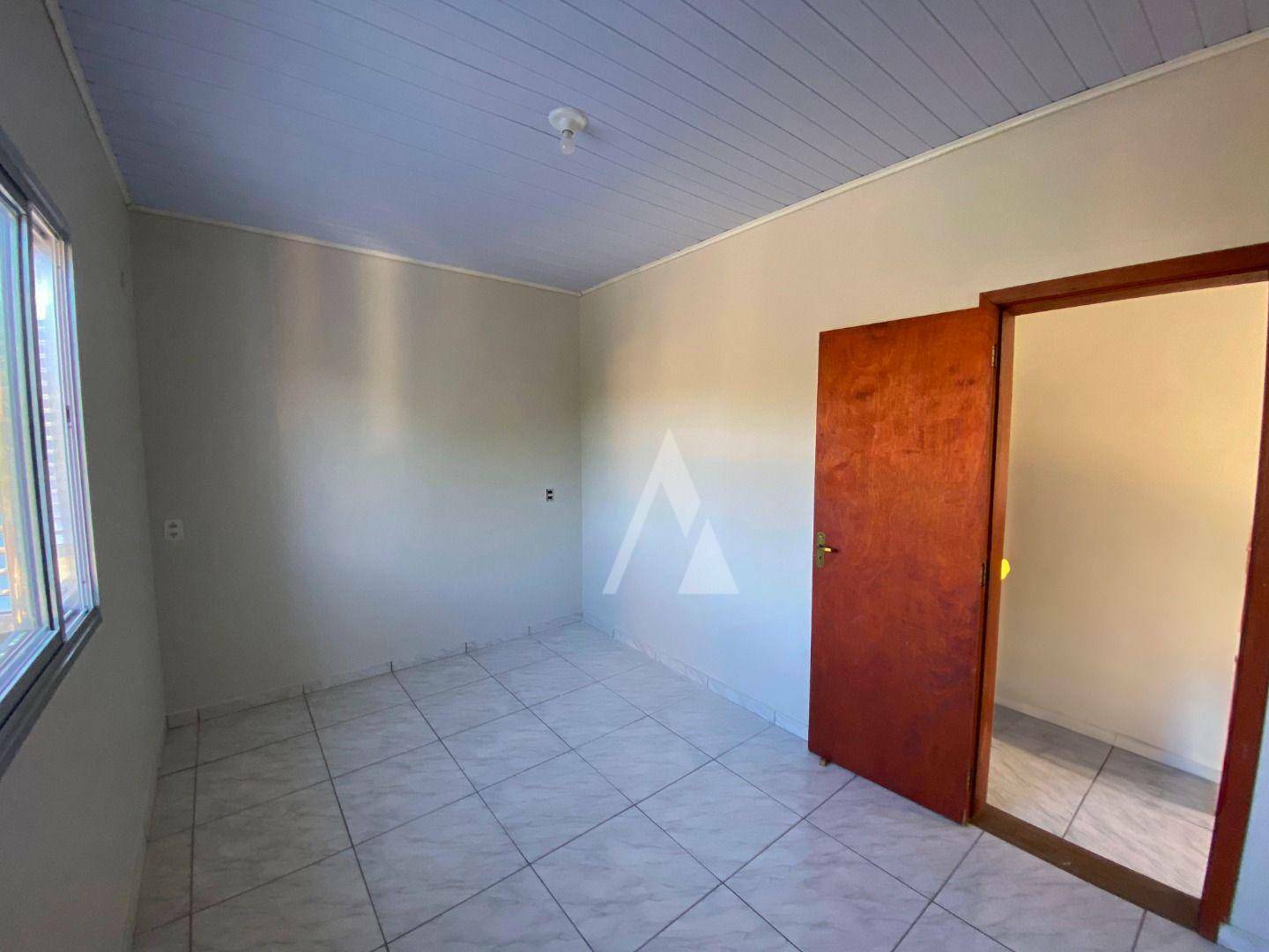 Apartamento para alugar com 2 quartos, 75m² - Foto 12