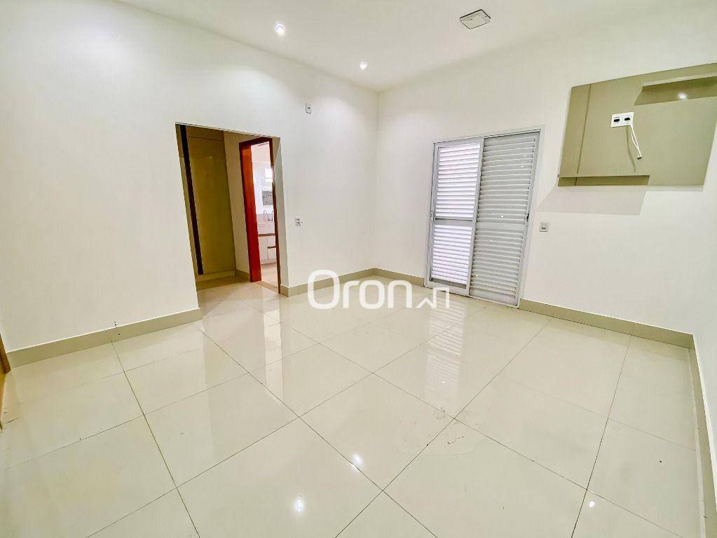 Sobrado à venda com 4 quartos, 223m² - Foto 11