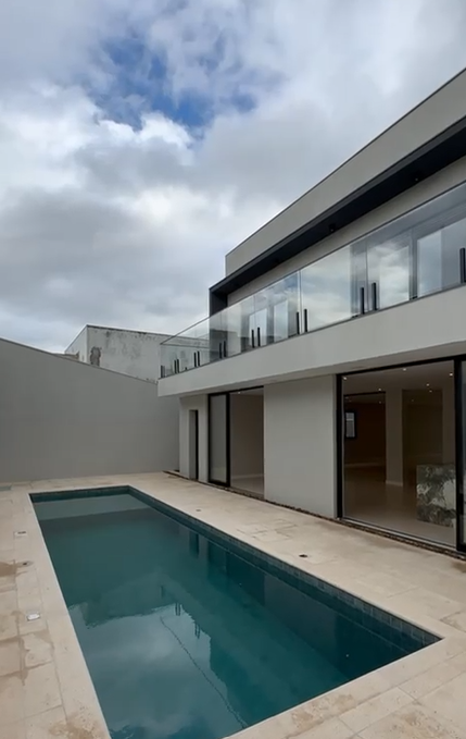 Casa de Condomínio à venda com 4 quartos, 364m² - Foto 4