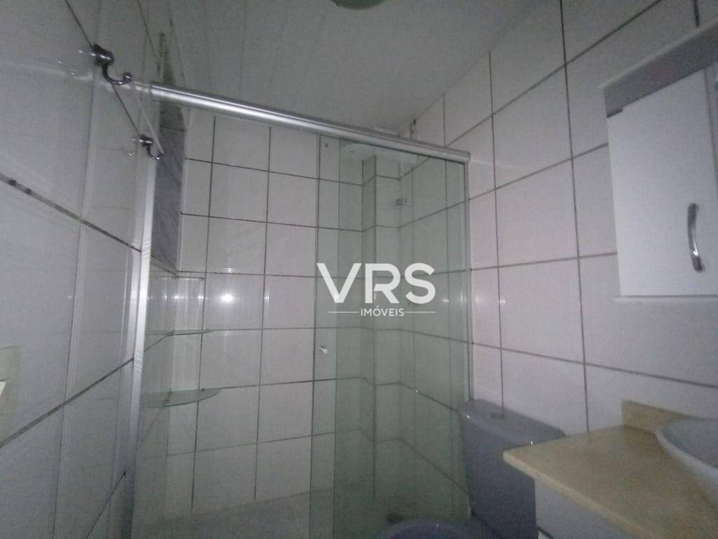 Apartamento à venda com 2 quartos, 63m² - Foto 18