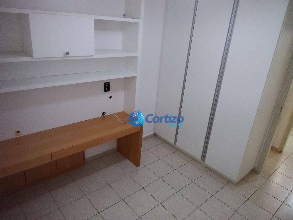 Apartamento à venda com 3 quartos, 86m² - Foto 7