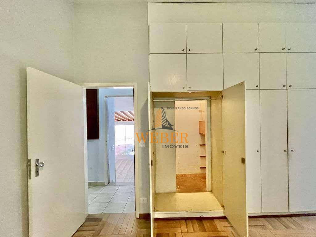 Casa à venda com 4 quartos, 410m² - Foto 47