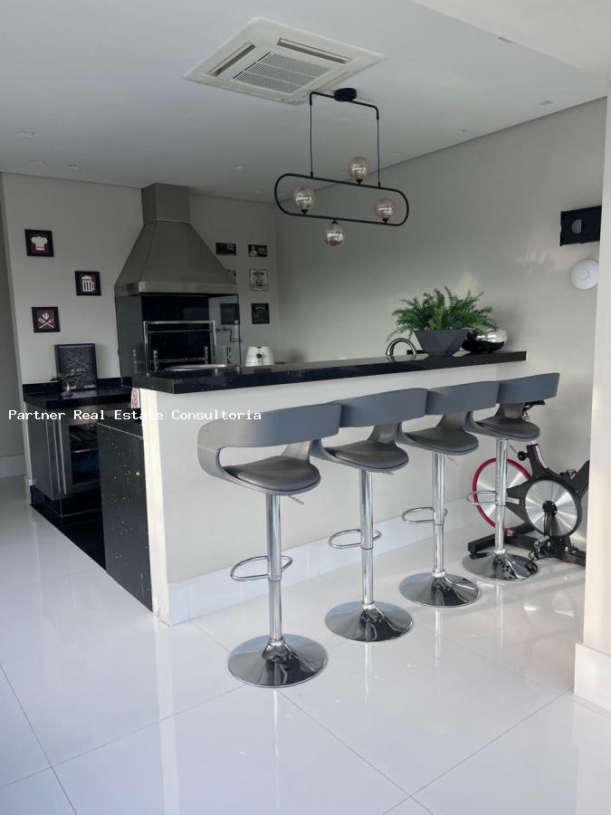 Cobertura à venda com 3 quartos, 243m² - Foto 37
