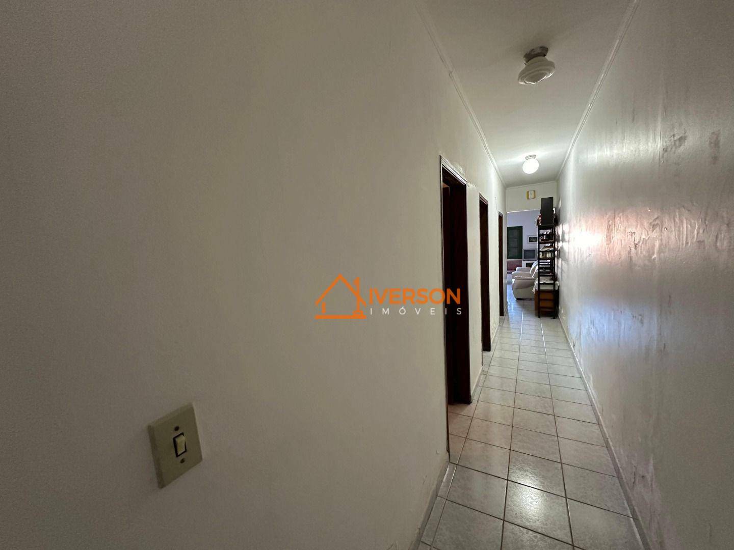 Casa à venda com 2 quartos, 86m² - Foto 8