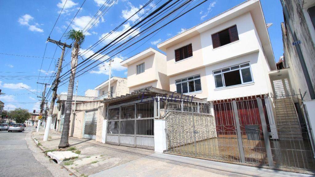 Sobrado à venda com 3 quartos, 157m² - Foto 1