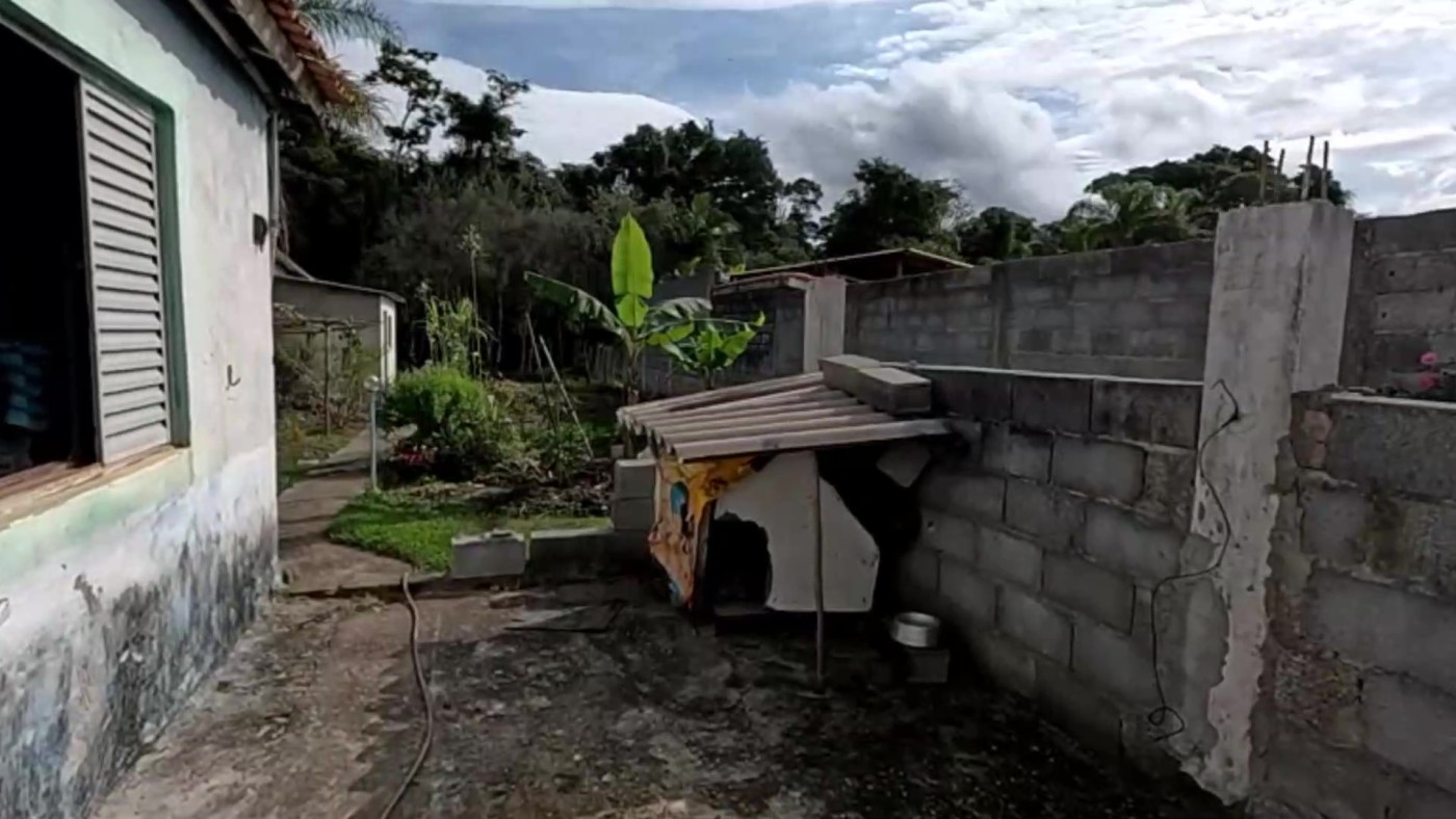 Chácara à venda com 3 quartos, 1500m² - Foto 35