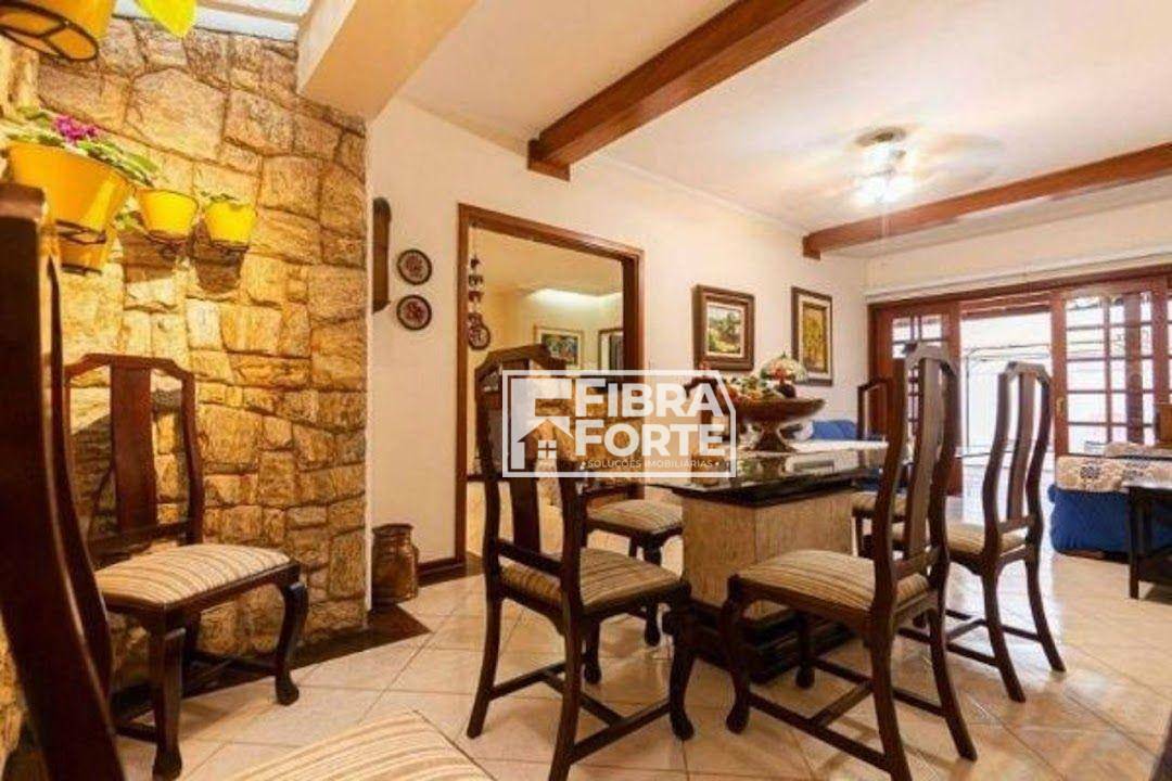 Casa à venda com 4 quartos, 249m² - Foto 11