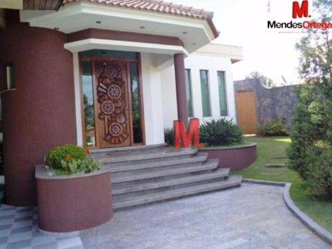 Casa de Condomínio à venda com 4 quartos, 800m² - Foto 2