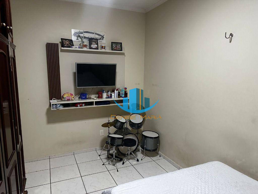 Apartamento à venda com 2 quartos, 67m² - Foto 14