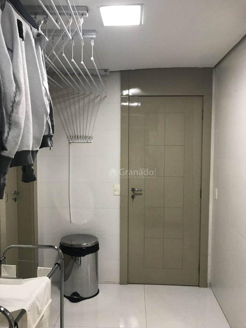 Apartamento à venda com 2 quartos, 220m² - Foto 18