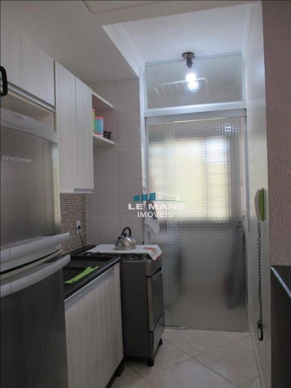 Apartamento à venda com 2 quartos, 48m² - Foto 5