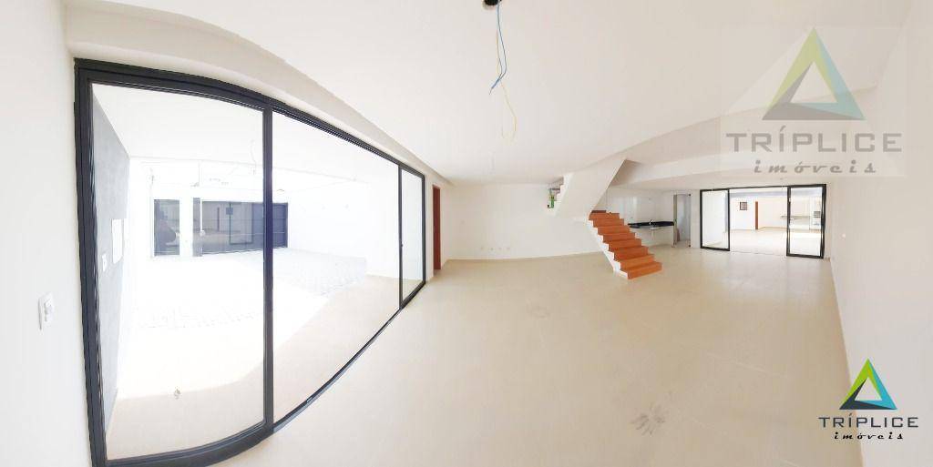 Casa à venda com 3 quartos, 237m² - Foto 11