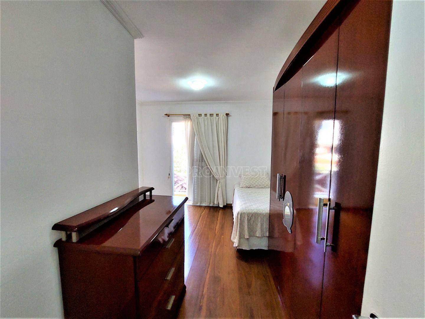 Casa de Condomínio à venda com 4 quartos, 306m² - Foto 31