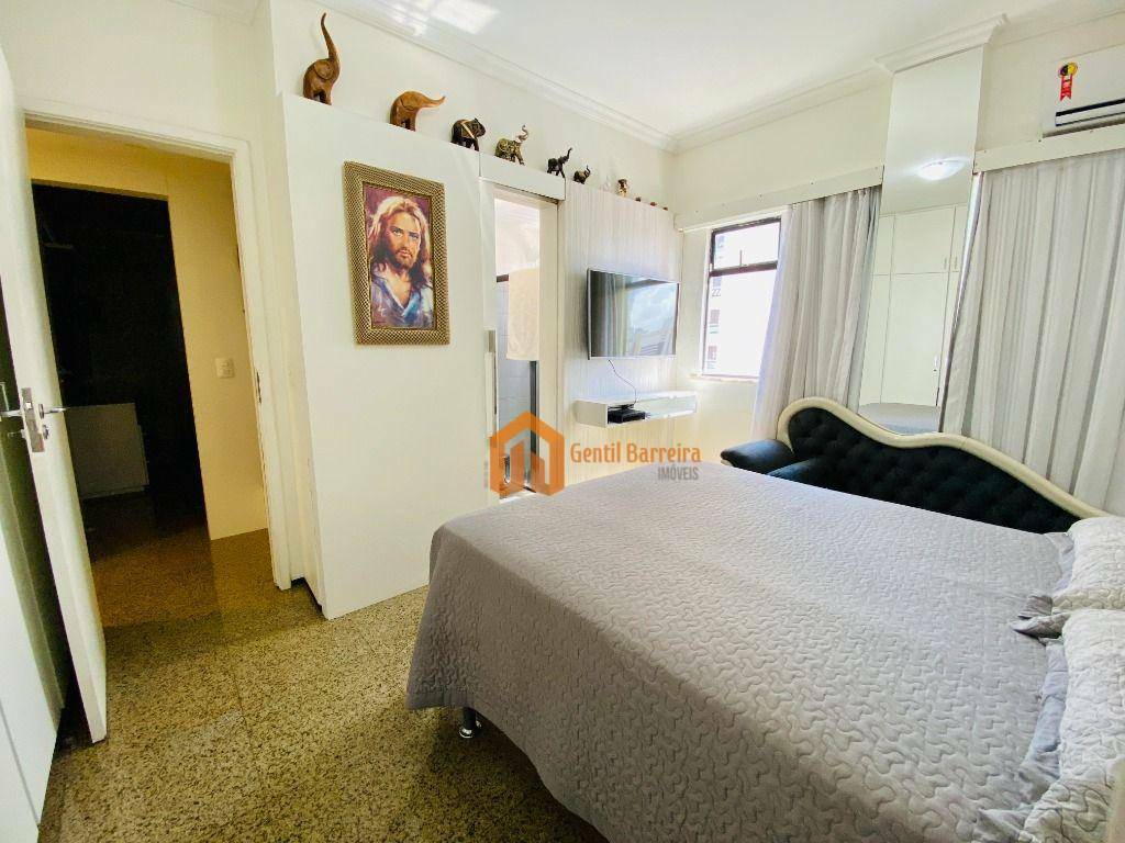 Apartamento à venda com 4 quartos, 241m² - Foto 33