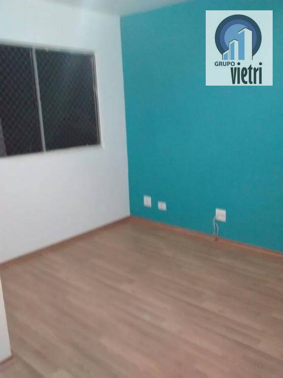 Apartamento à venda com 2 quartos, 60m² - Foto 8