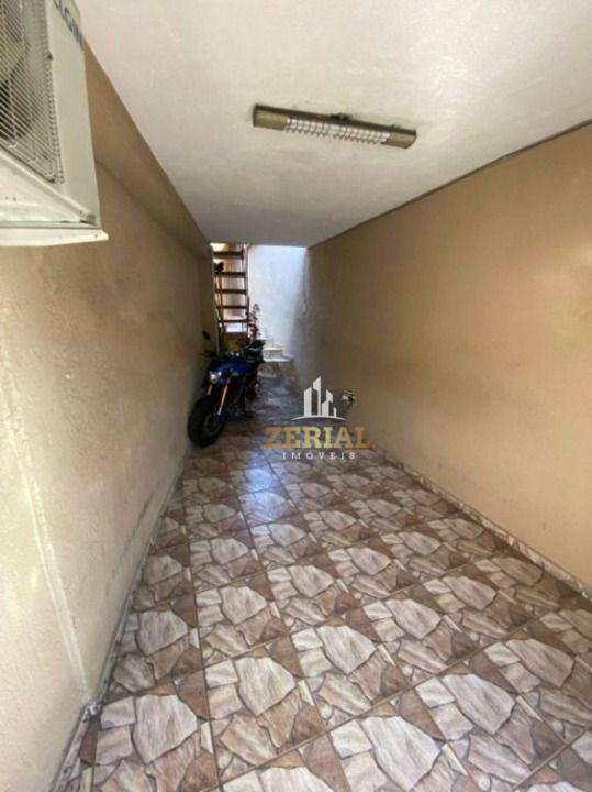 Sobrado à venda com 3 quartos, 240m² - Foto 20