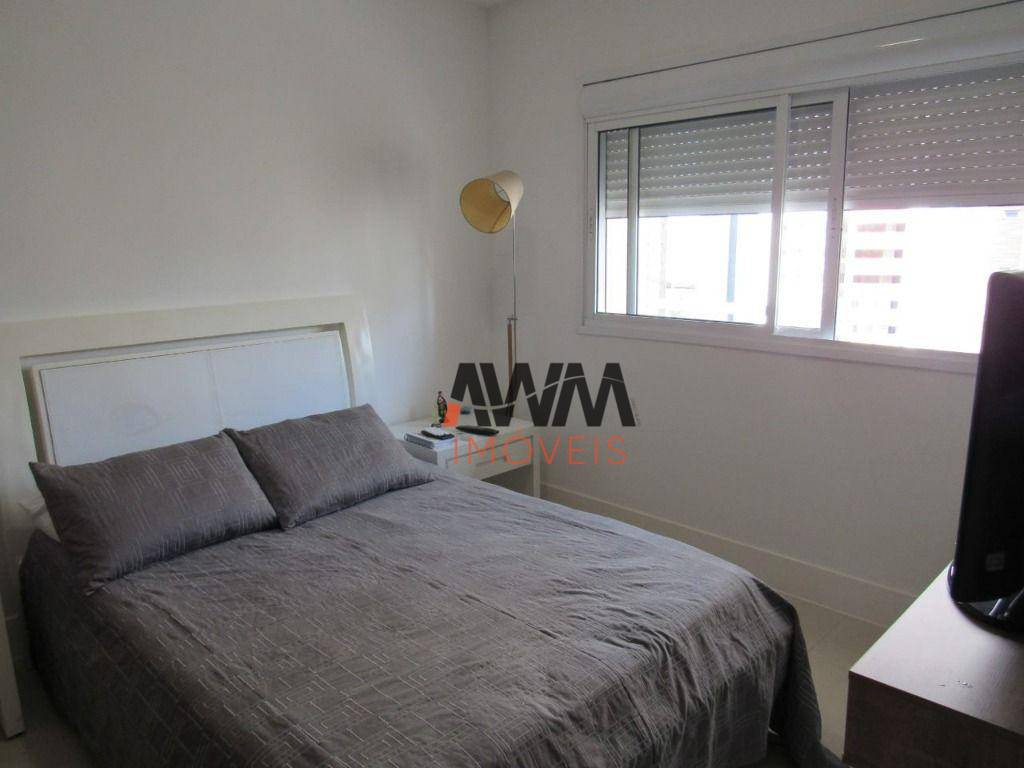 Apartamento à venda com 4 quartos, 345m² - Foto 13