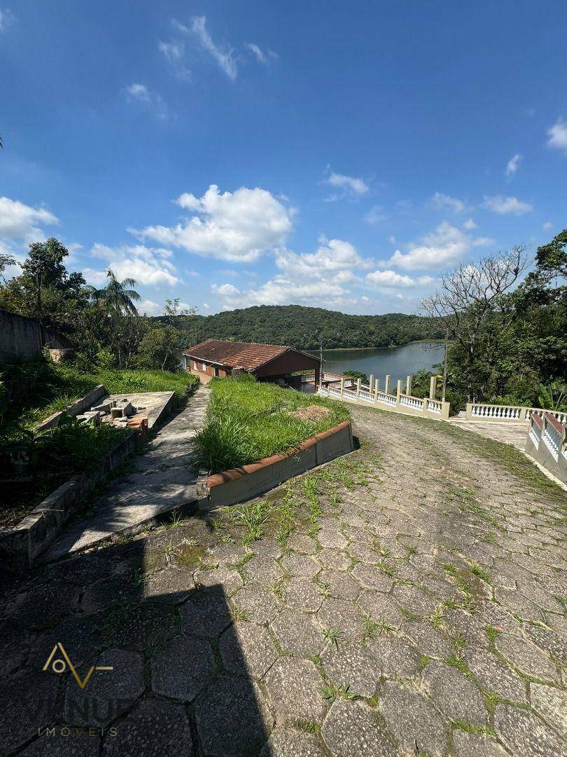 Chácara à venda com 2 quartos, 200m² - Foto 9