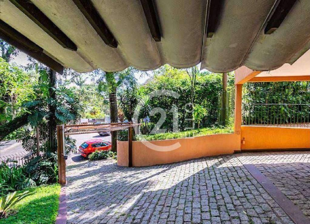 Casa à venda com 3 quartos, 250m² - Foto 27