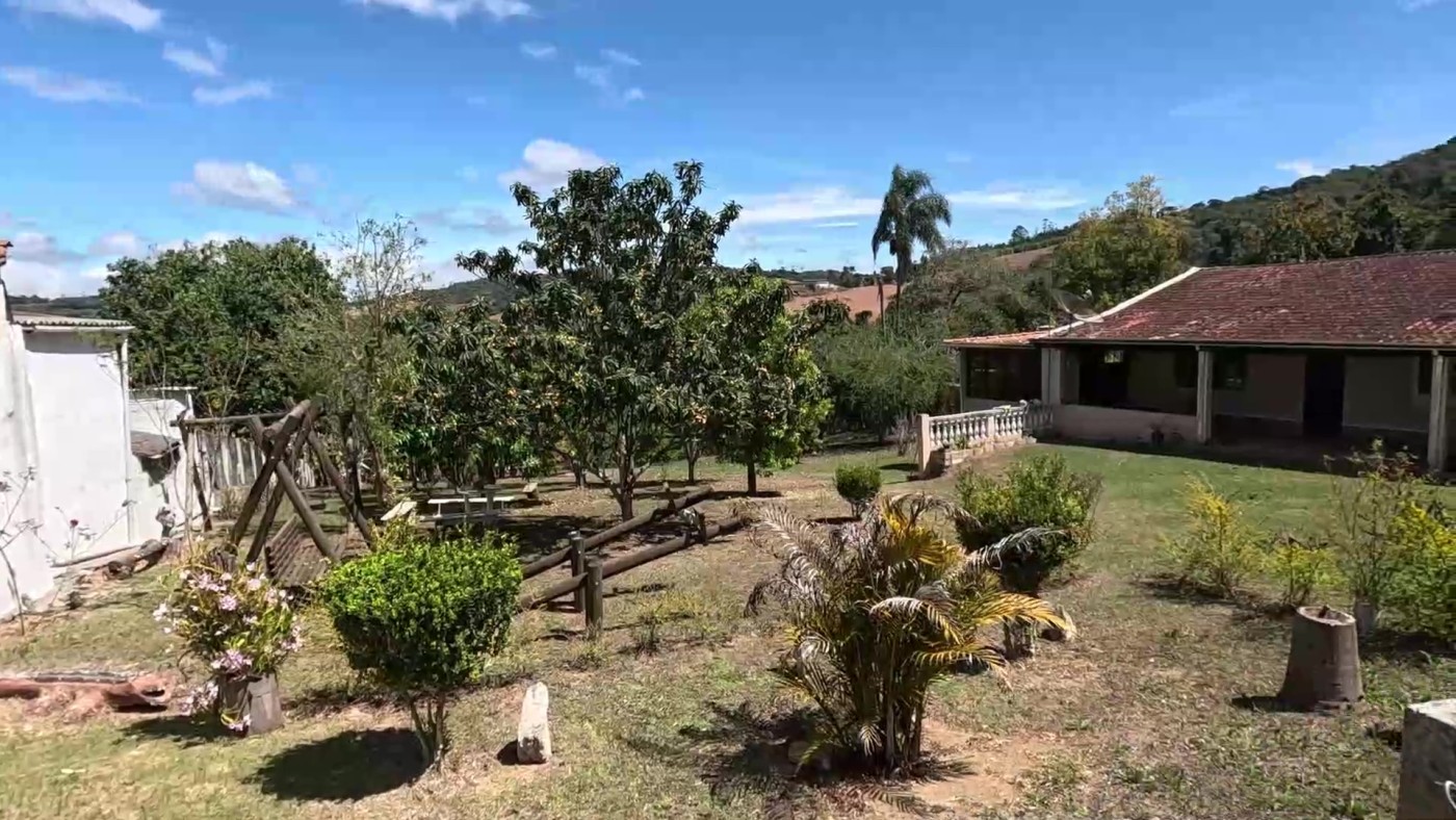 Chácara à venda com 2 quartos, 5900m² - Foto 3