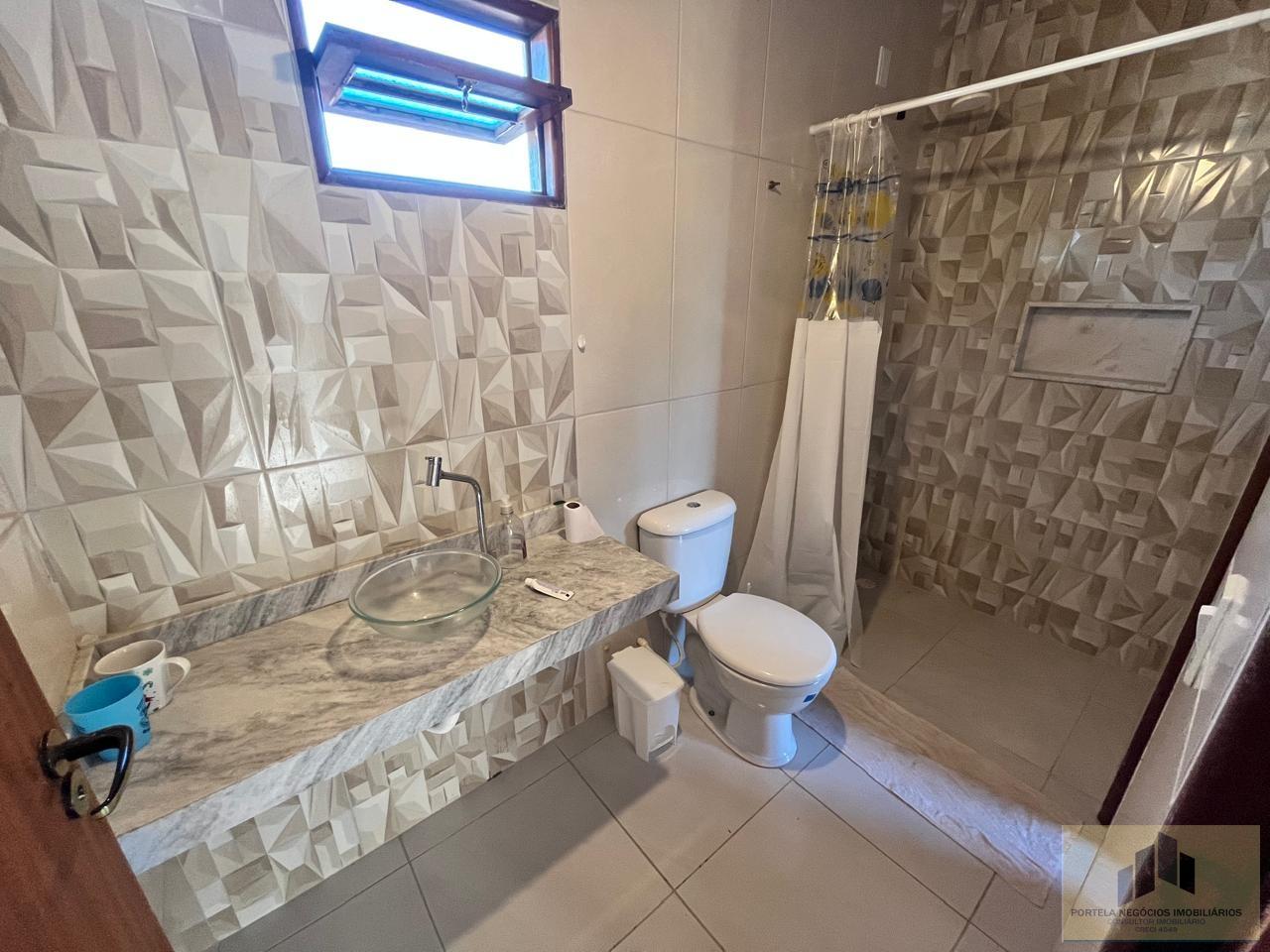 Casa à venda com 4 quartos, 220m² - Foto 15
