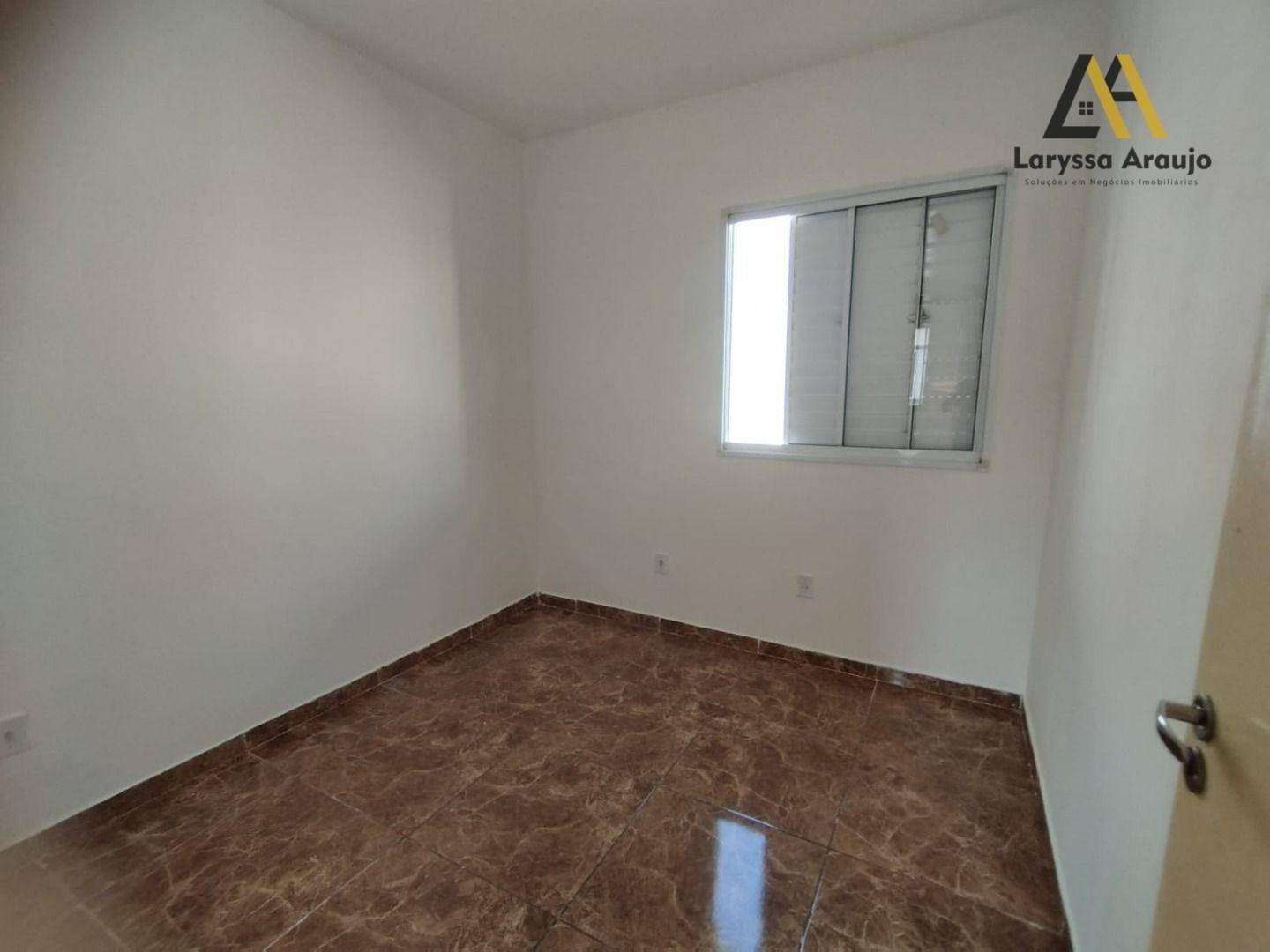 Sobrado à venda com 2 quartos, 50m² - Foto 8