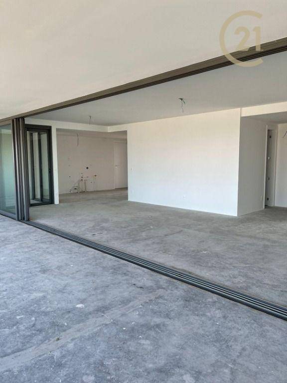 Apartamento à venda com 4 quartos, 275m² - Foto 5