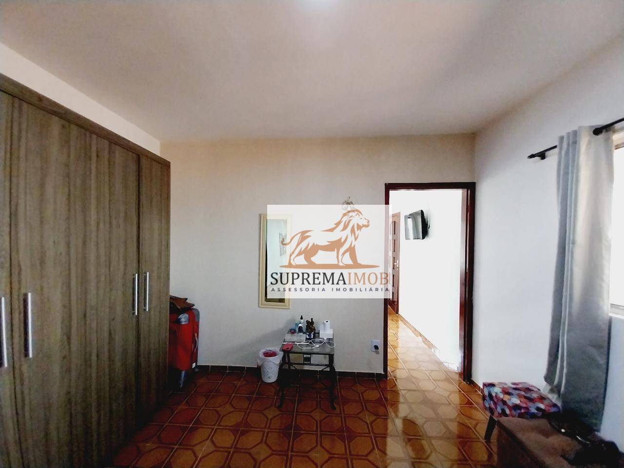 Casa à venda com 4 quartos, 218m² - Foto 12