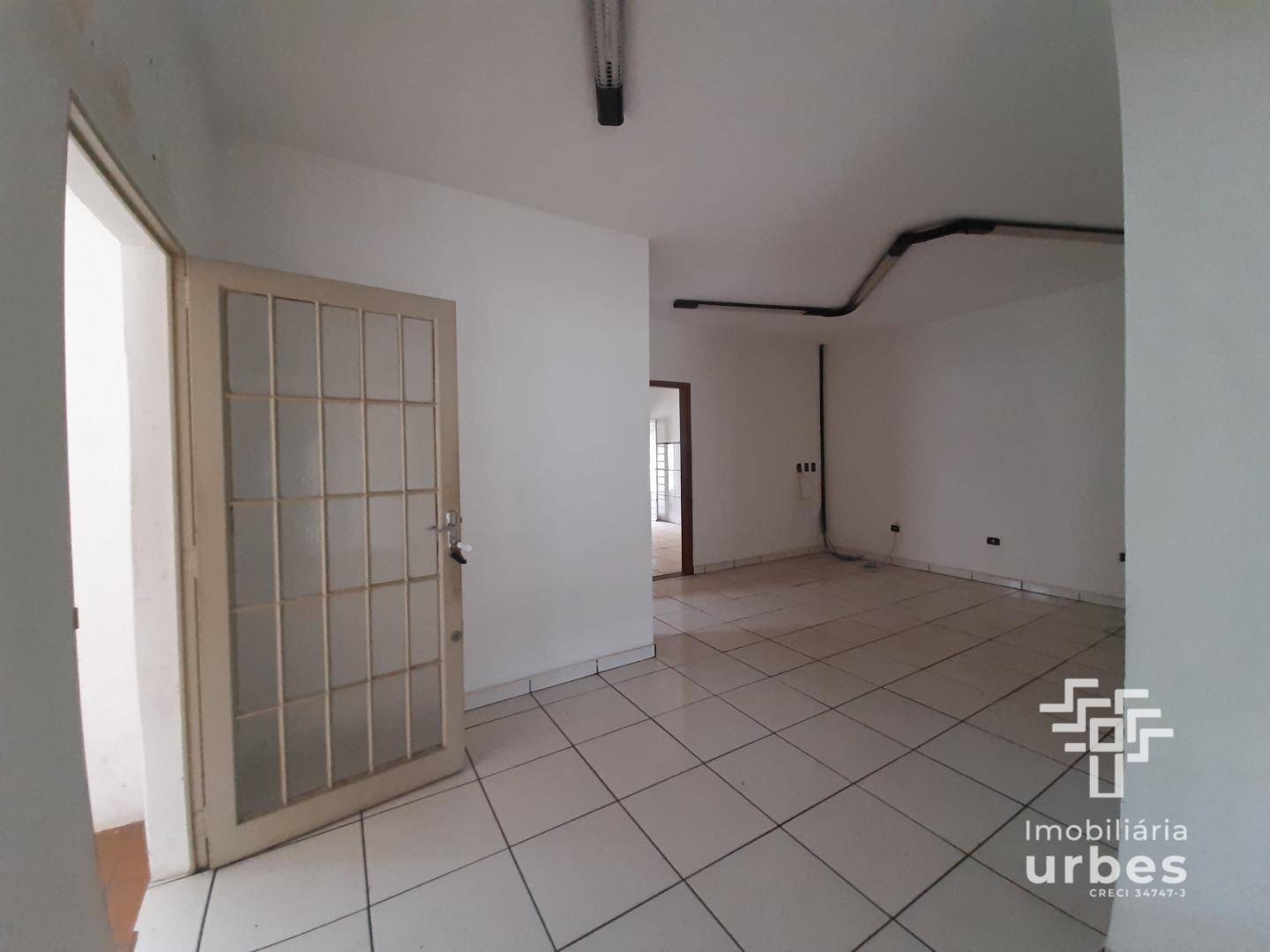 Casa para alugar com 3 quartos, 100m² - Foto 6