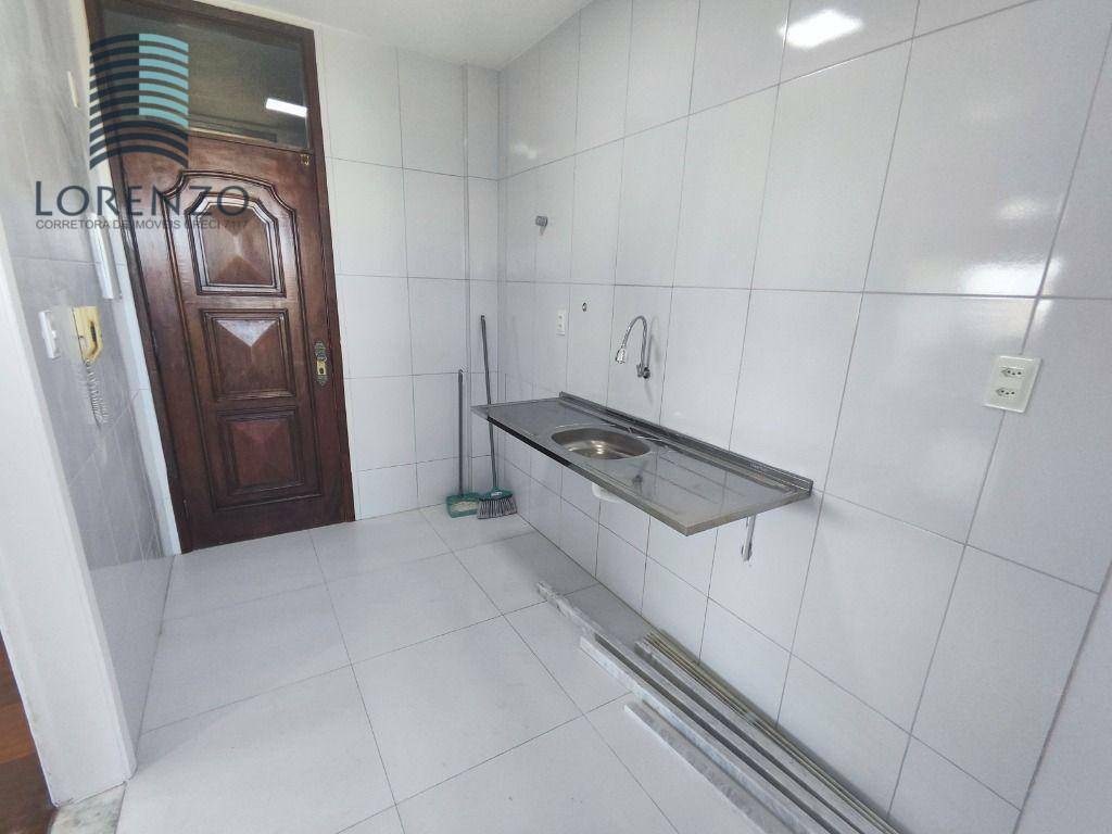 Apartamento à venda com 3 quartos, 110m² - Foto 20