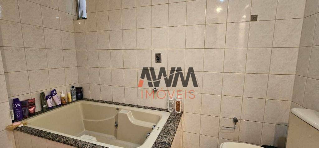 Apartamento à venda com 4 quartos, 141m² - Foto 20